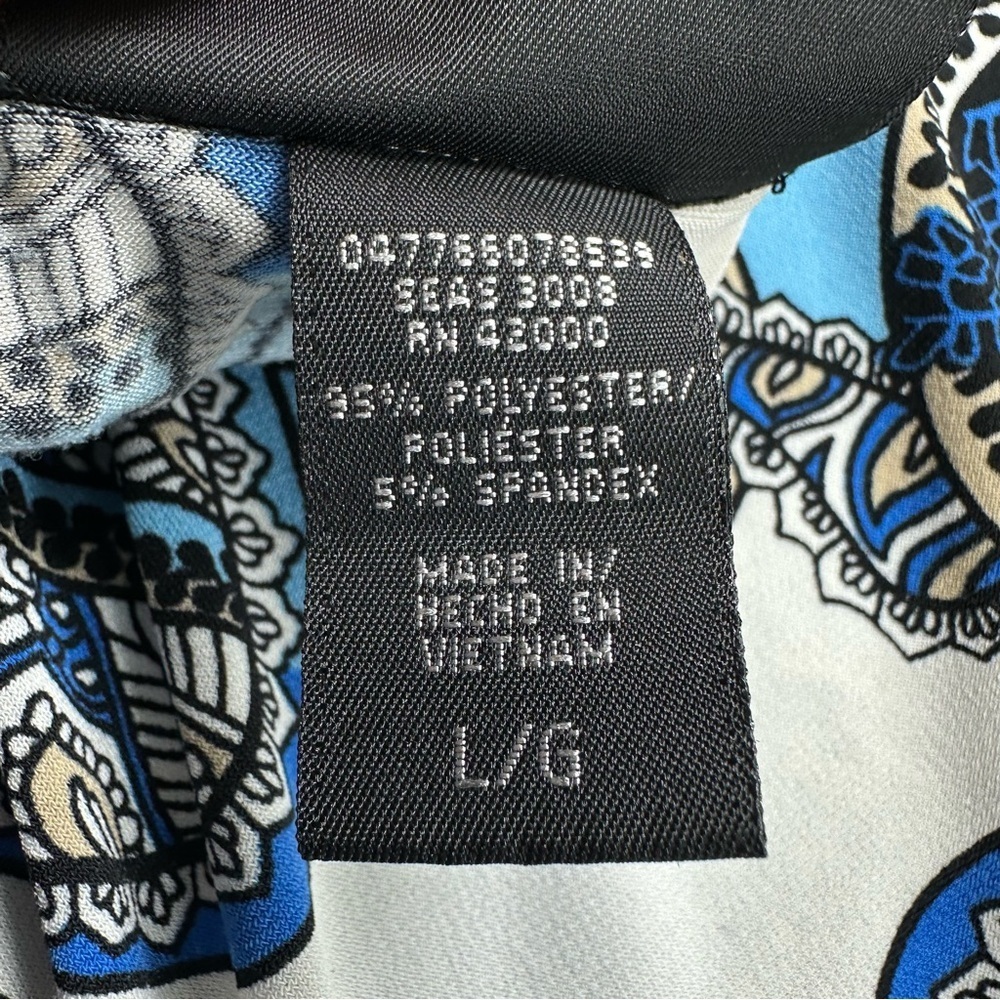Attention V Neck Blue and Black Paisley Dress - Picture 8 of 9